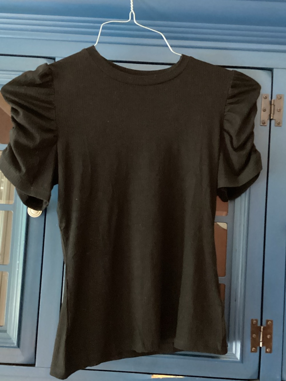 Black Puff Sleeve Knit Top